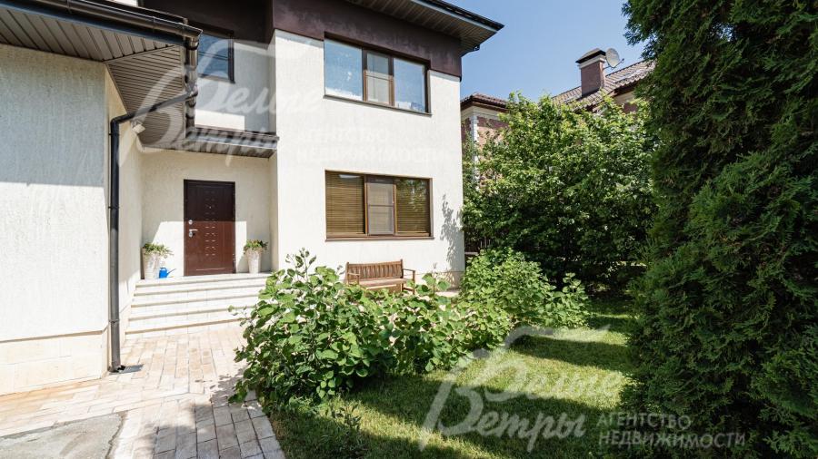 Организован газон