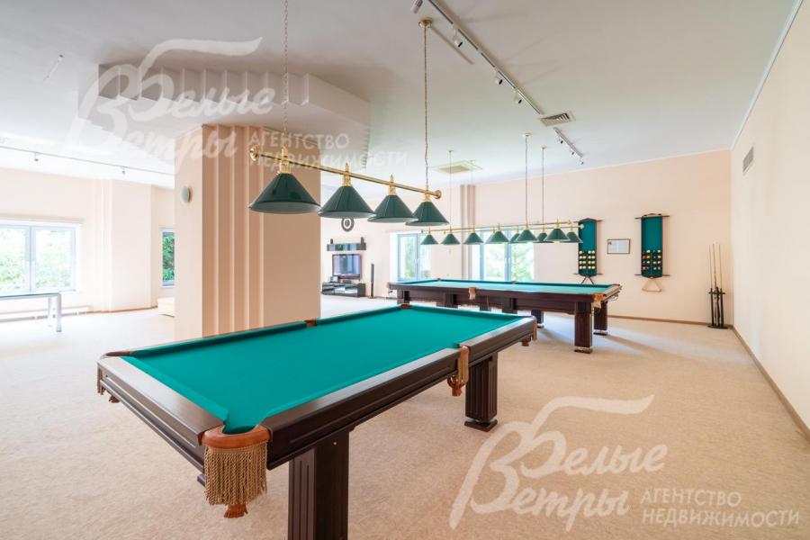 Бильярдная