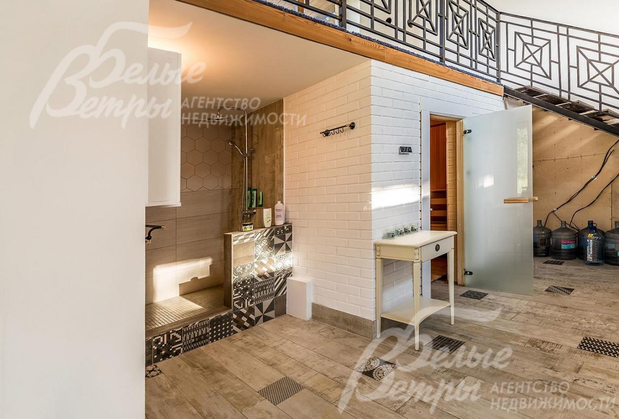 Зона сауны с душевой