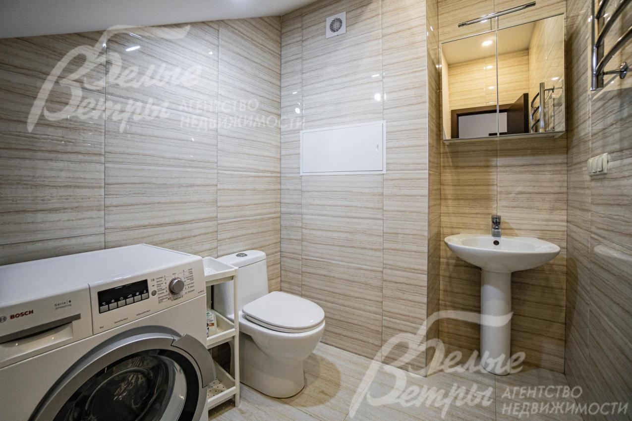 Гостевой санузел на первом этаже