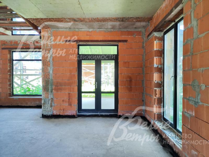 Большие панорамные окна, 2-й свет в гостиной