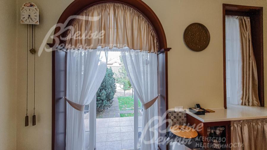 Выход на террасу из кухни