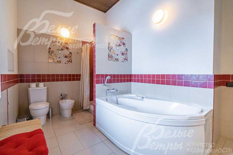 Ванная комната при спальне