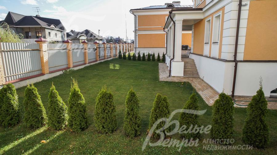 Дом на участке 6 соток в камерном коттеджном поселке Новое Румянцево