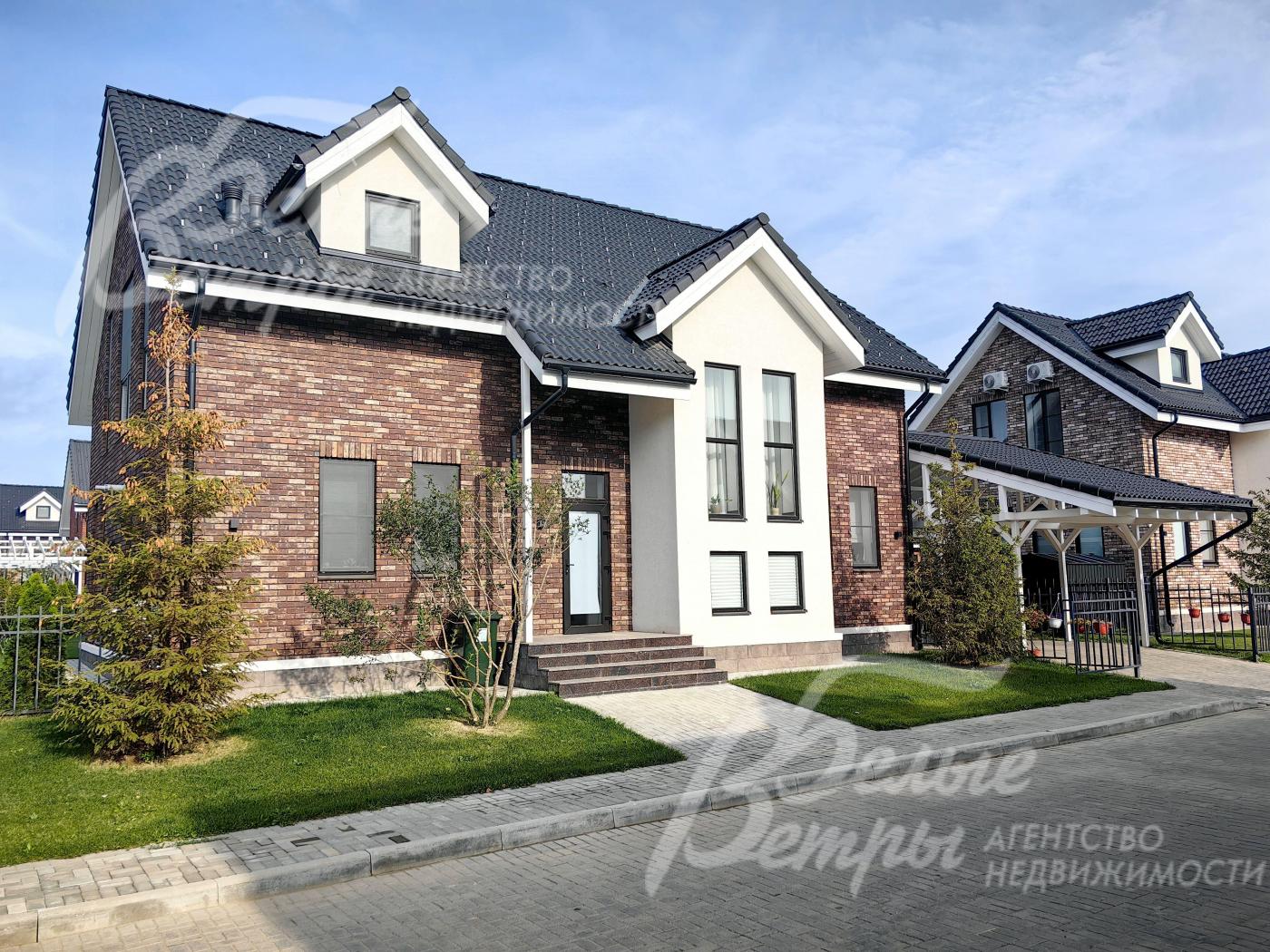 Меблированный дом в стиле современной классики.