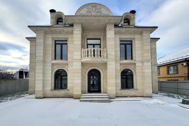 Дом, Дубки СНТ (Газопровод), 330&nbsp;кв.м