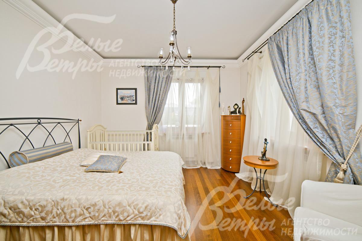 В доме 4 спальни