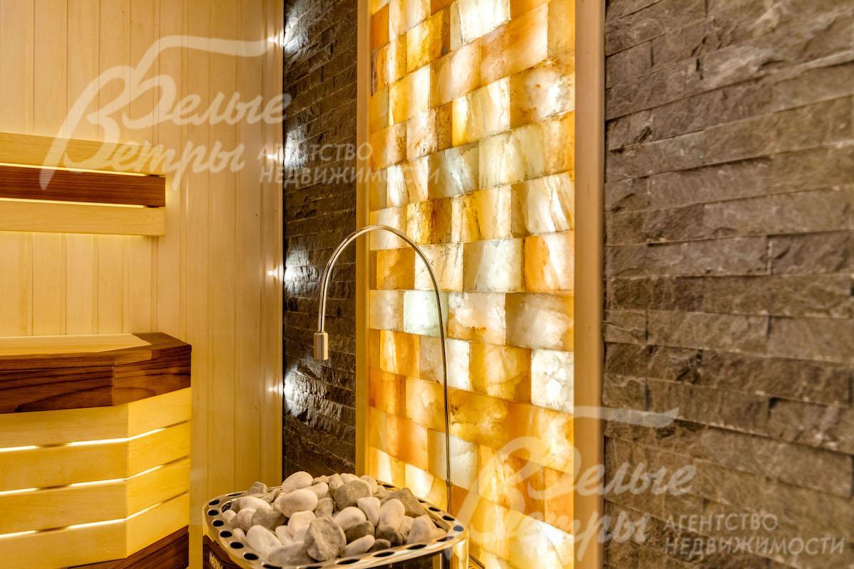 Соляная стена в сауне