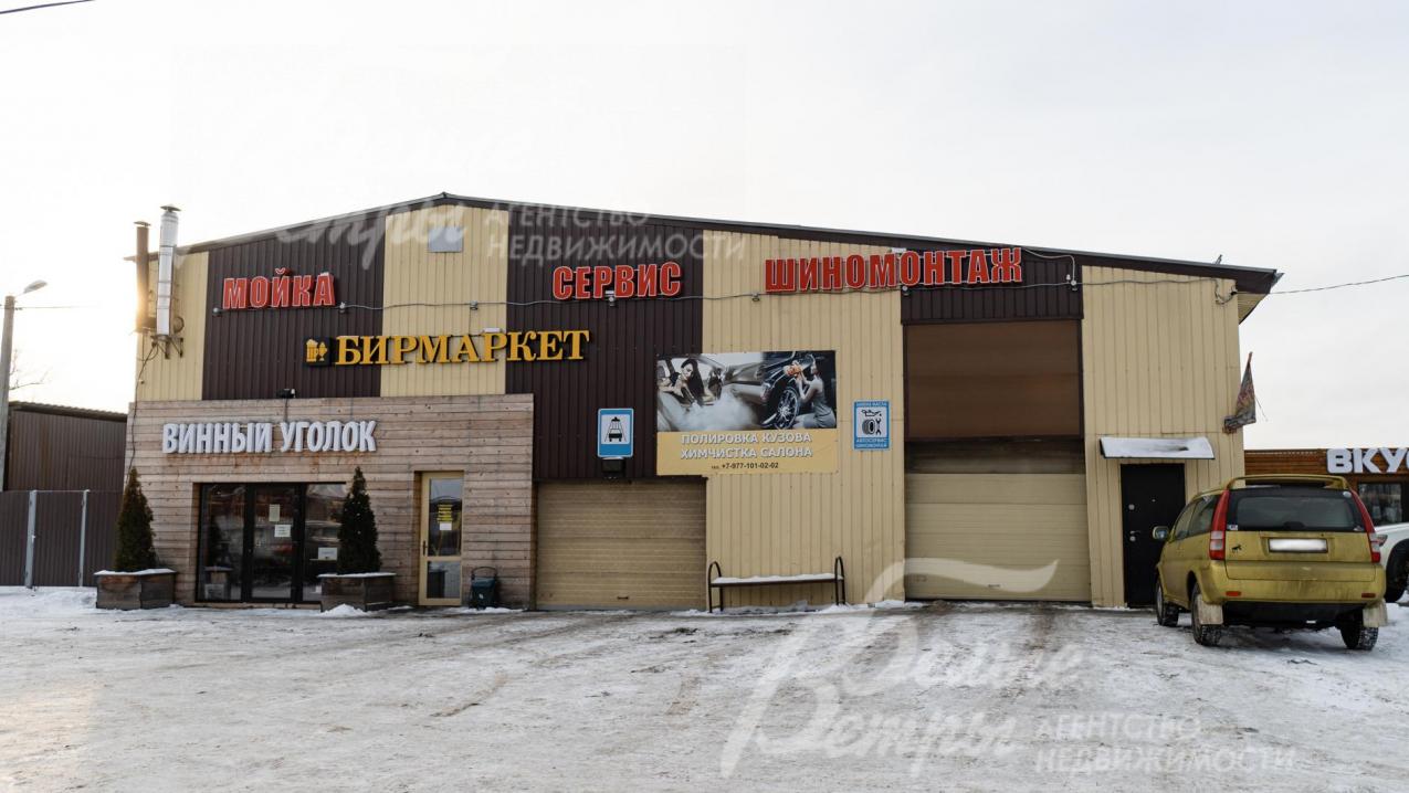 Шиномонтаж, автомойка, автосервис, бирмаркет и винный уголов на территории поселка Солнечный город