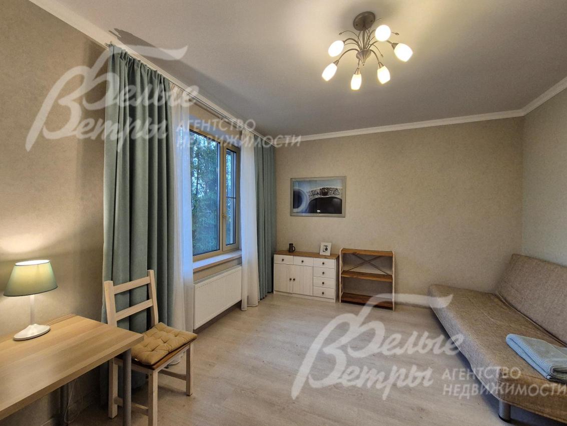 Одна из спален второго этажа