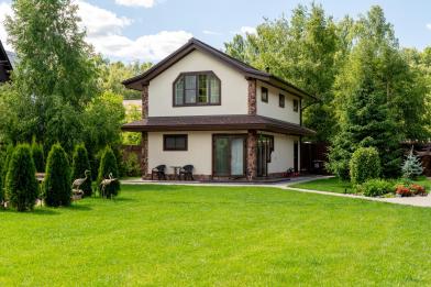 Дом, Безобразово, 387&nbsp;кв.м