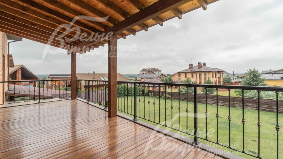 Терраса 28 кв.м на втором этаже