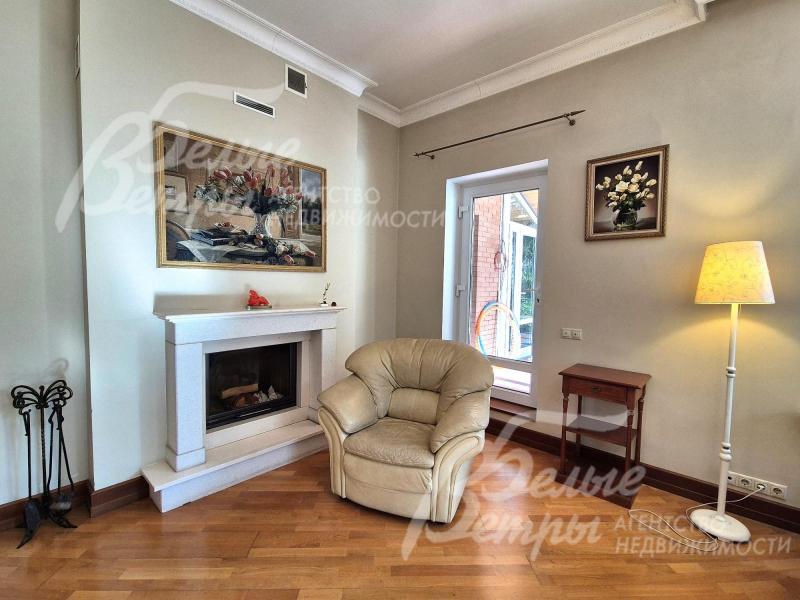 Каминная зона в гостиной