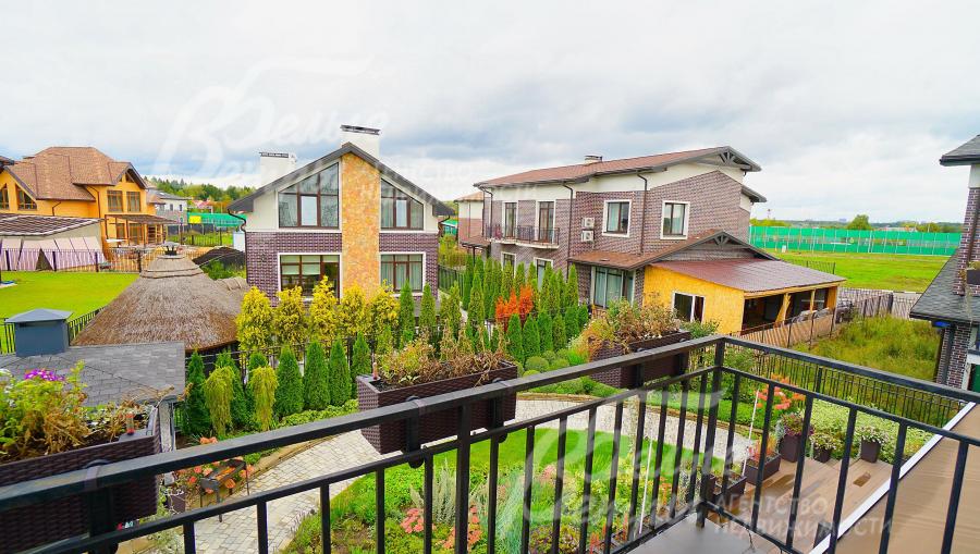 Вид с балкона