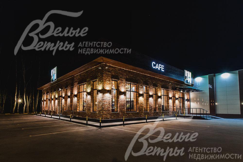 В шаговой доступности от поселка Юпитер ресторан "Наш Бараш"