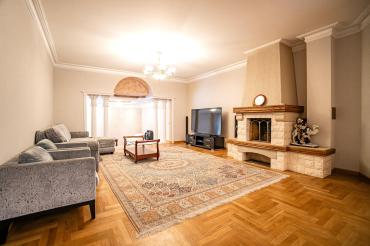 Дом в аренду, Мещерский, 680&nbsp;кв.м