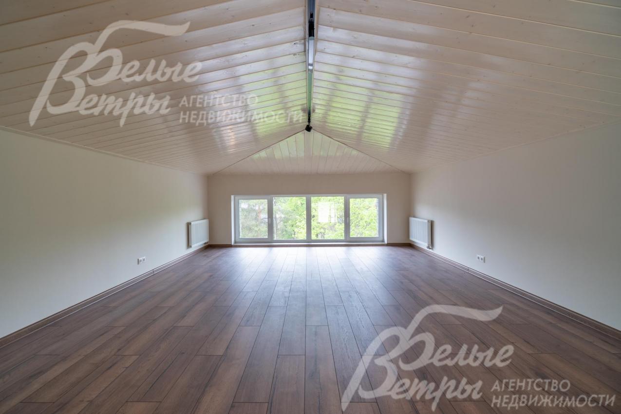 Мансардный этаж: помещение свободного назначения