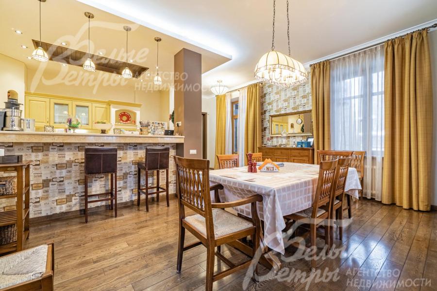 Обеденная группа на 6 персон