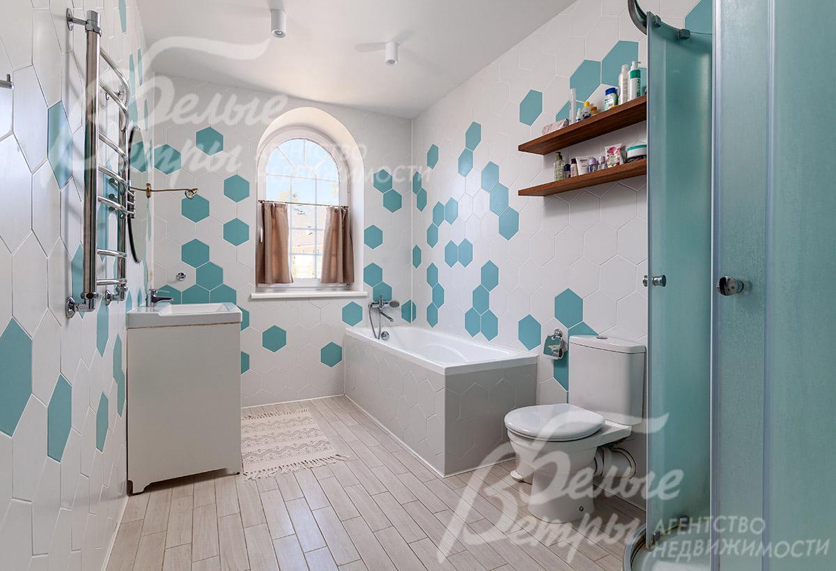 Санузел с ванной на втором этаже