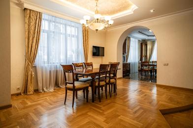 Дом в аренду, Мещерский, 680&nbsp;кв.м