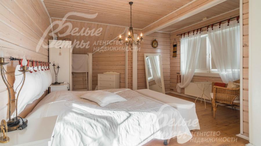 Спальный гарнитур в каждой спальне