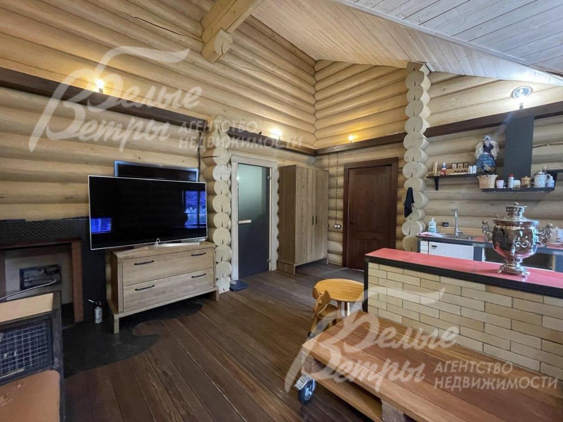 Комната отдыха с кухней в бане