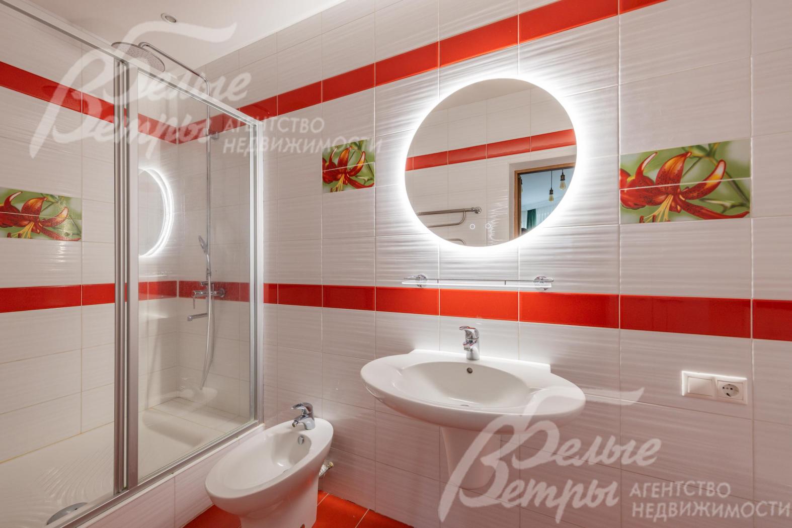 Санузел 2-го этажа с душевой