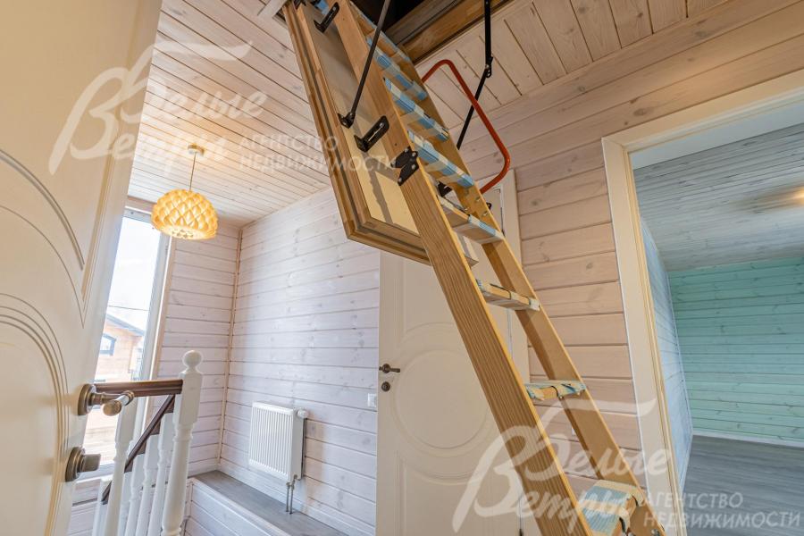 Мансардное помещение 15 кв.м с выдвижной лестницей
