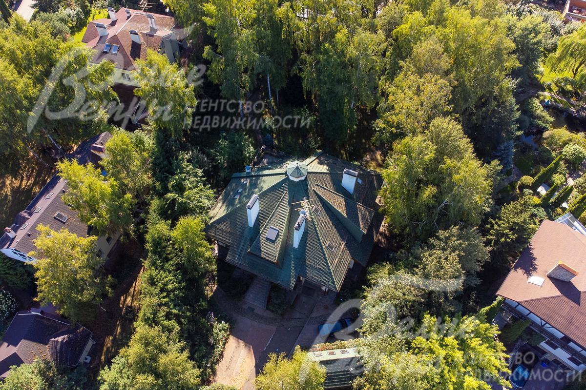 Лесной участок площадью 30 соток