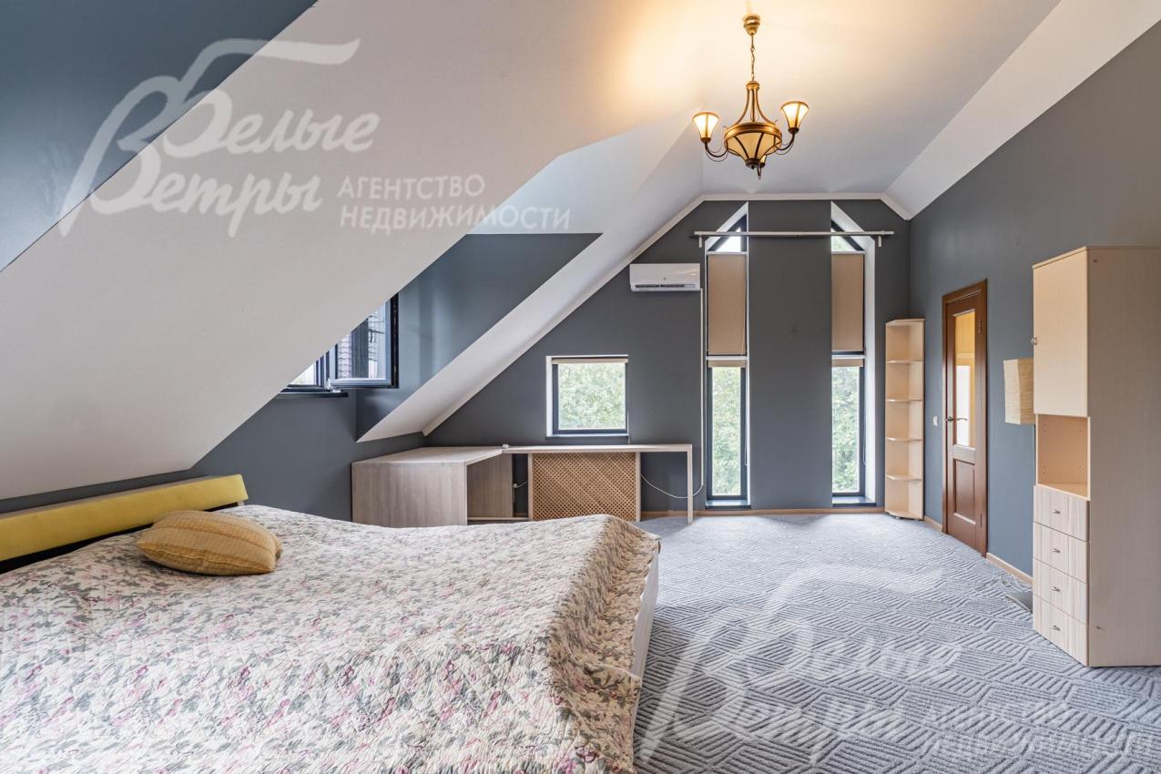 Мастер-спальня с санузлом и гардеробной