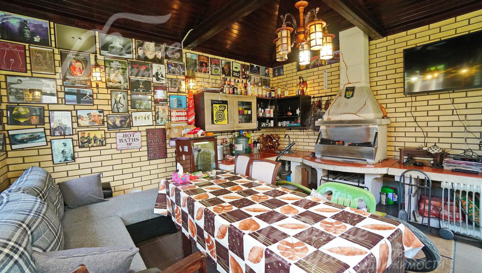 Интерьер беседки