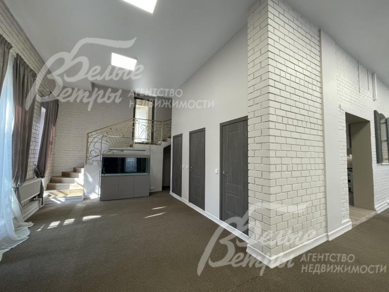 Холл 1-го этажа