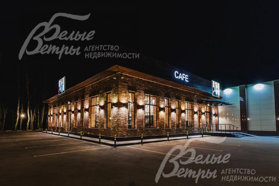 В шаговой доступности от поселка Юпитер ресторан "Наш Бараш"