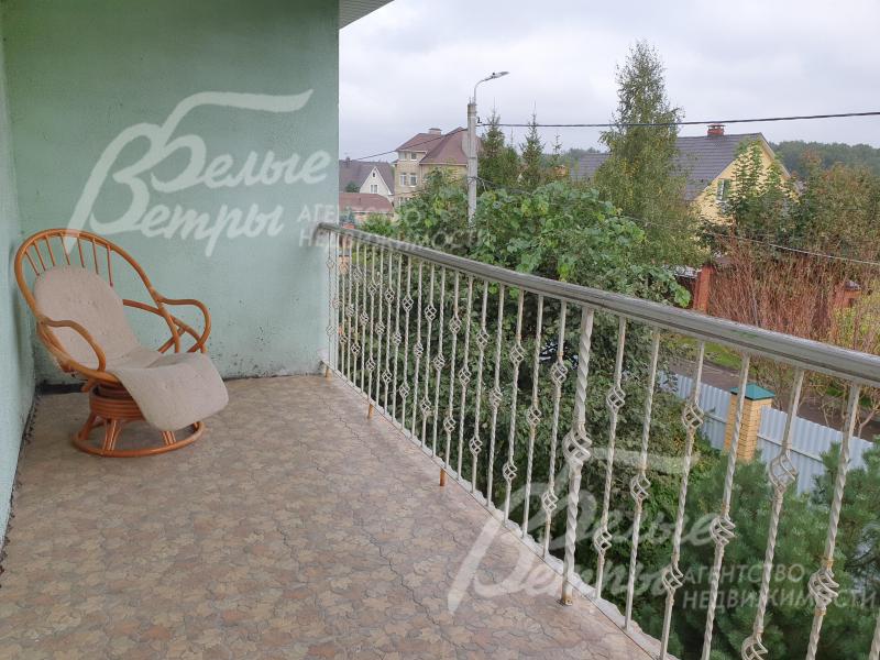 Балкон на втором этаже