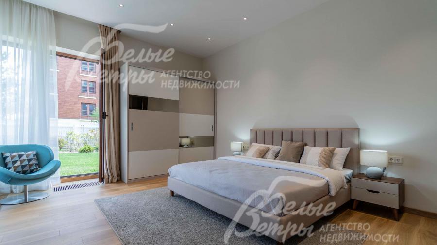 Спальни имеют выход на свой участок