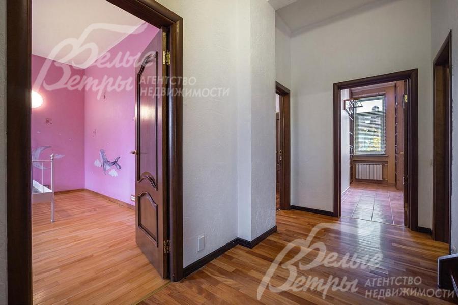 Холл 2го этажа