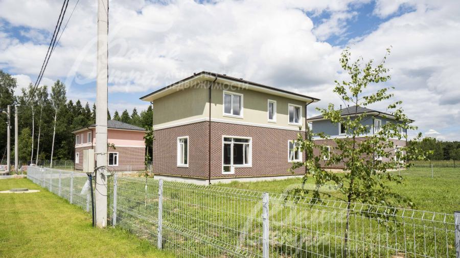 Участок 7,5 соток засеян газоном