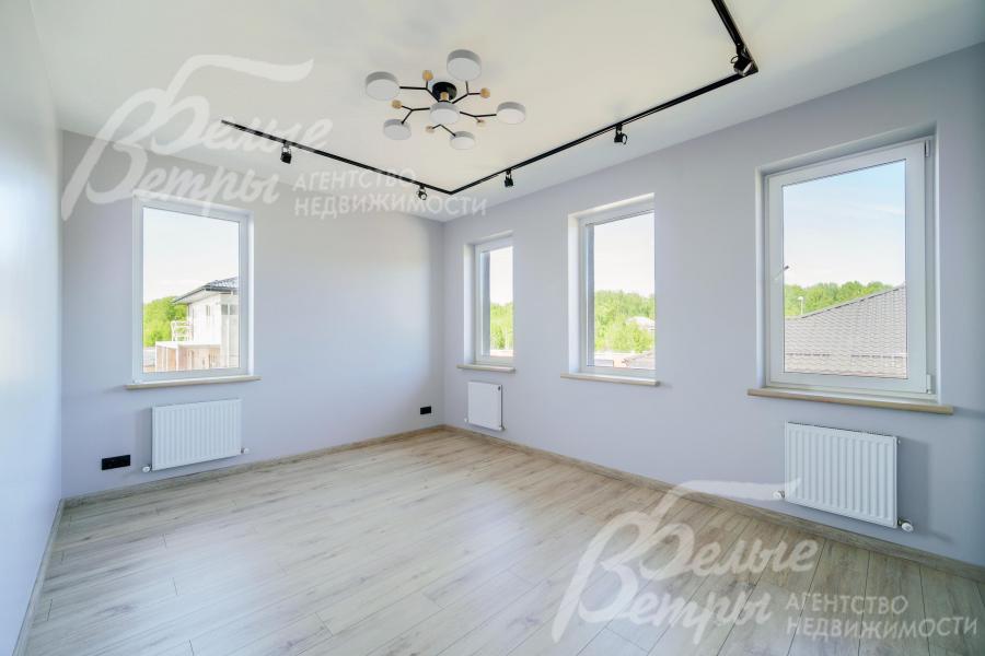 Подвесные потолки со встроенным освещением и светильниками