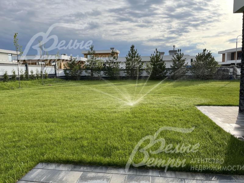 система полива HUNTER (США) - 6 контуров, бак на 2000 л