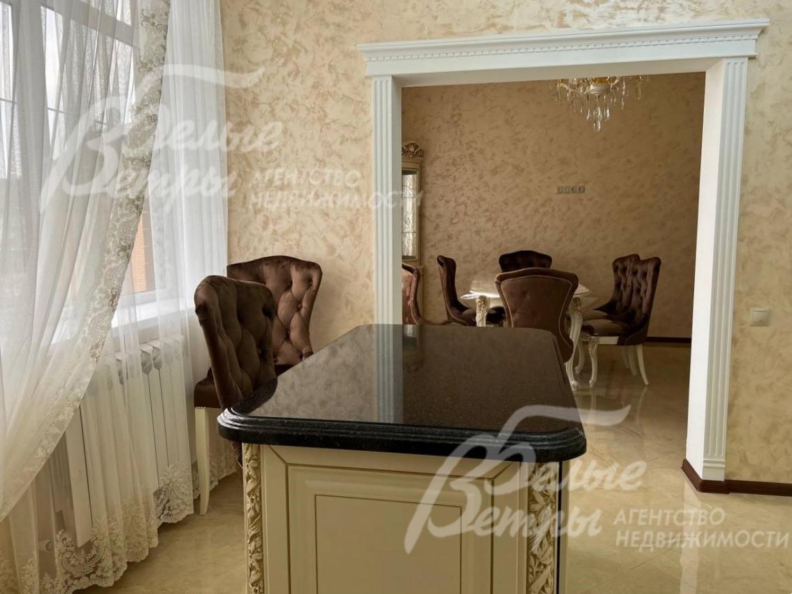 Остров-барный стол на кухне.