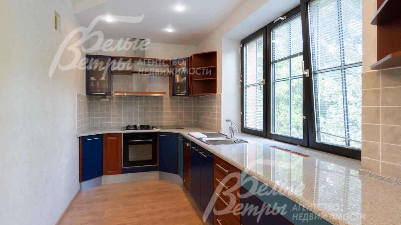 Кухня (Швеция) со встроенной техникой 