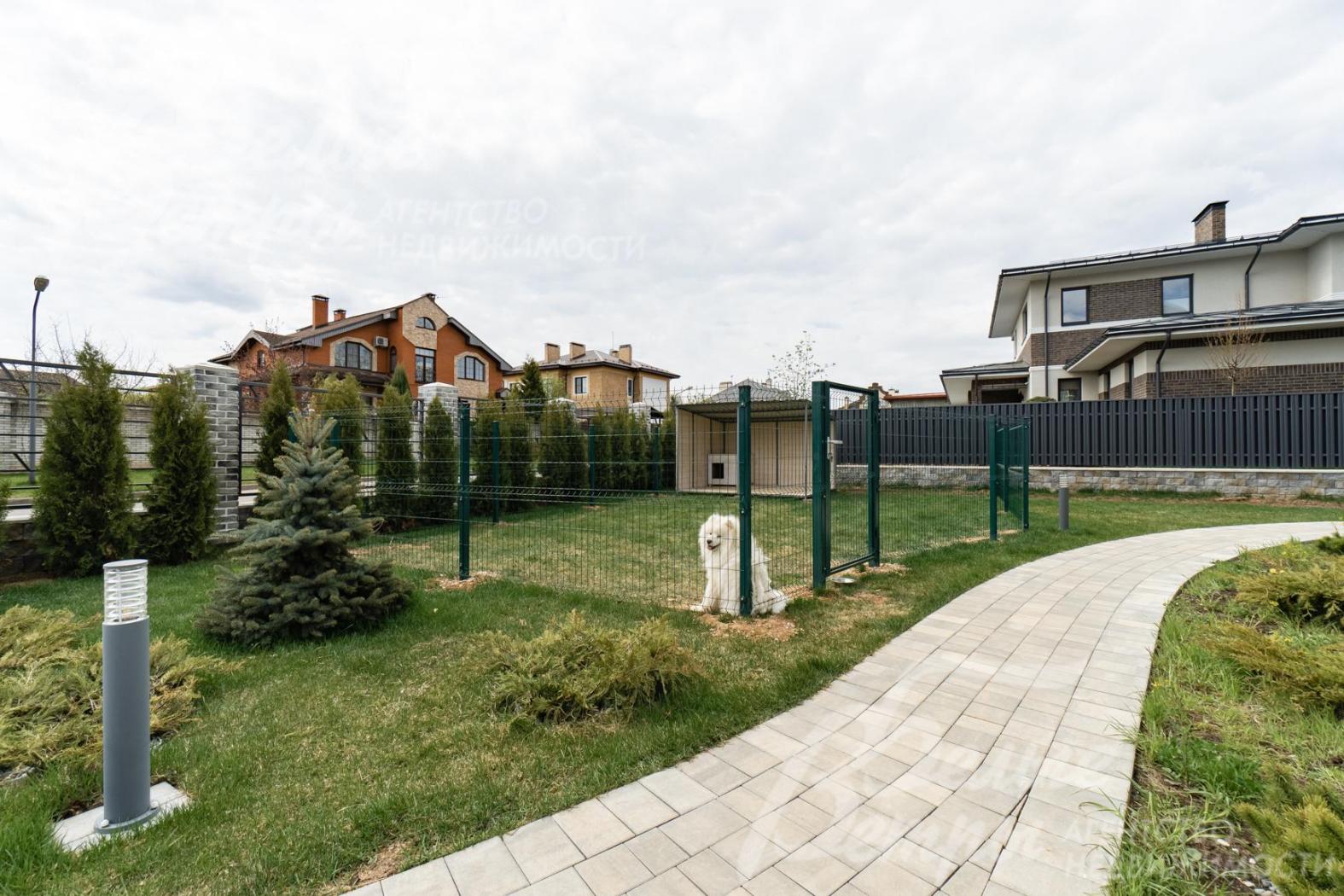 Вольер для собаки со стальным 3D ограждением с утеплённой будкой