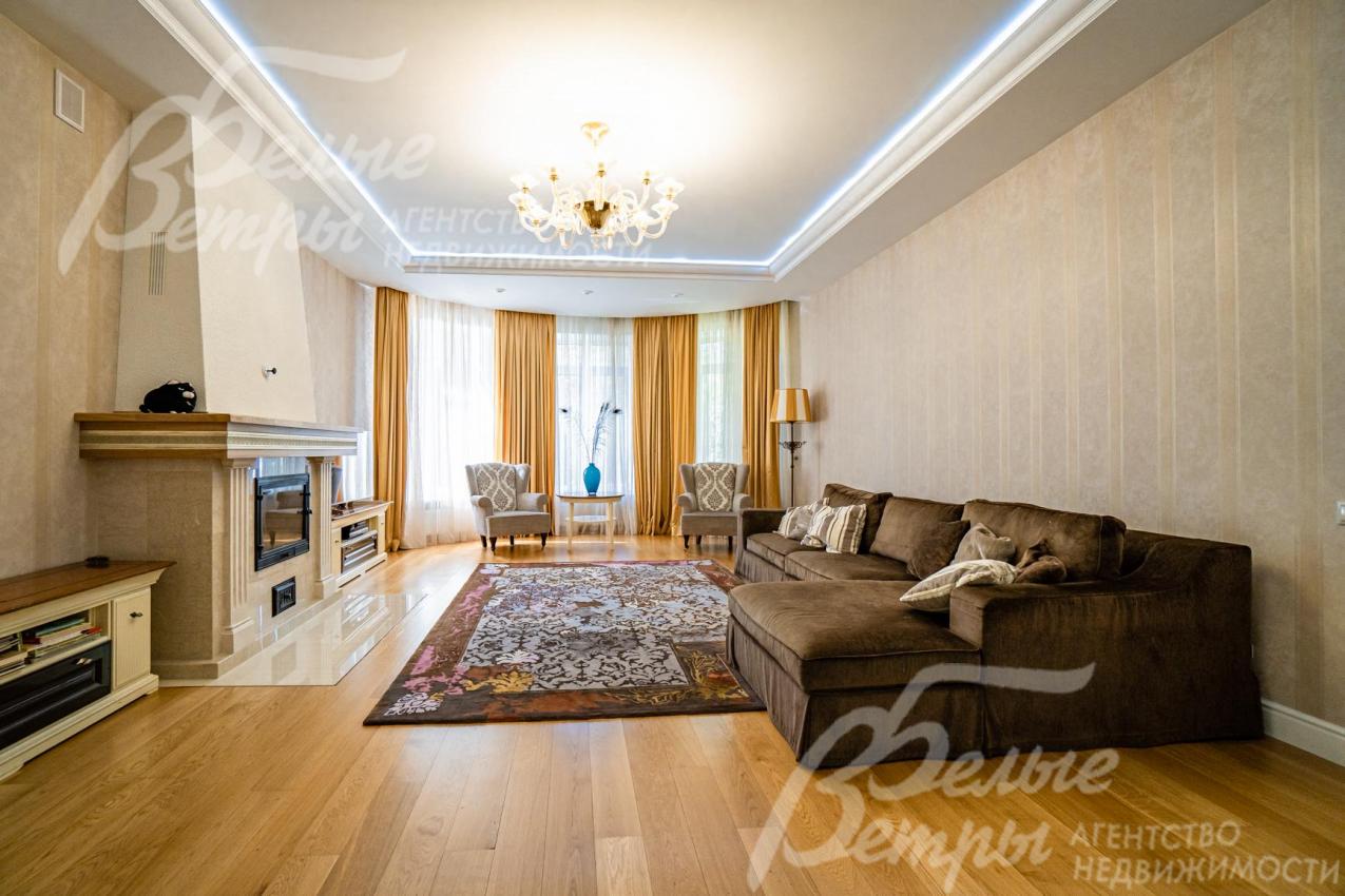 Гостиная 35 кв.м