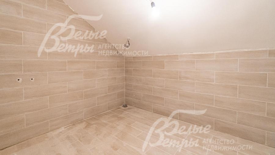 В санузлах плитка 