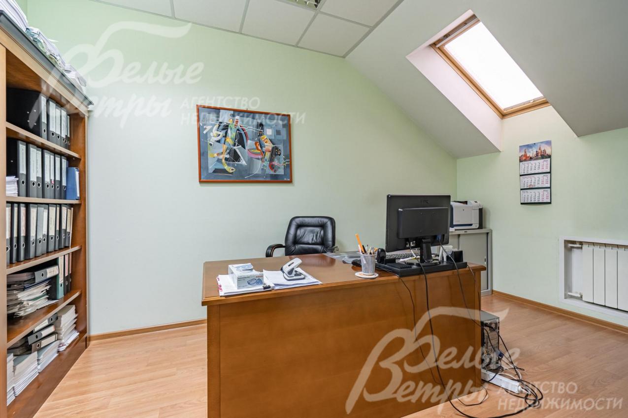 Помещение на мансардном этаже 13,7 кв.м