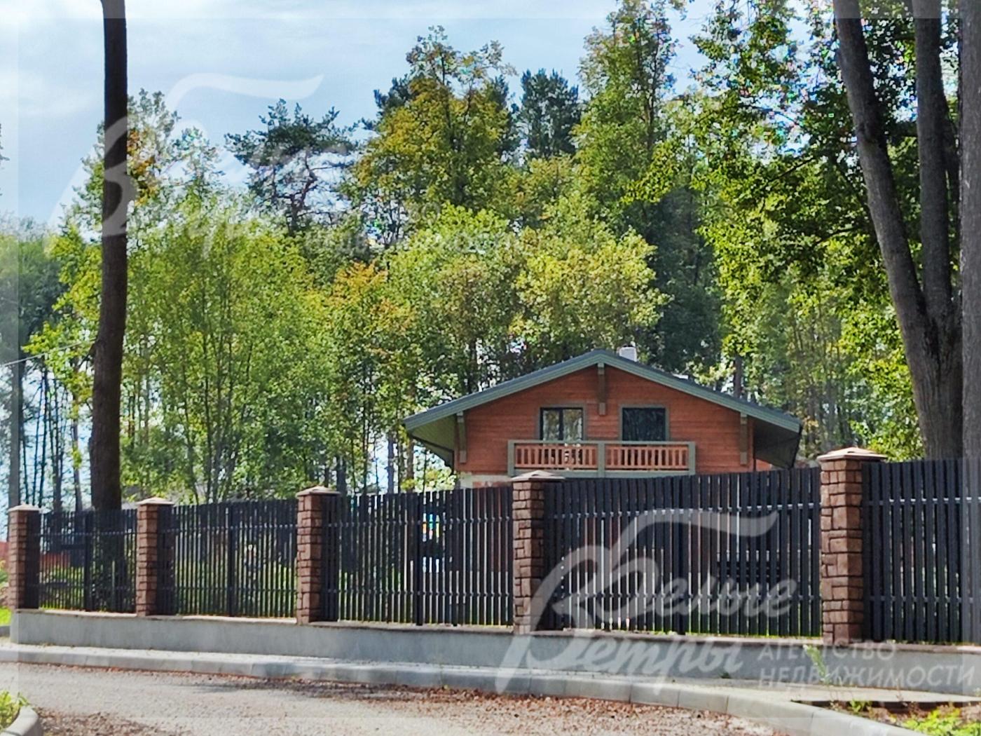 Дома в едином стиле Альпийского шале в поселке Бородино Вилладж