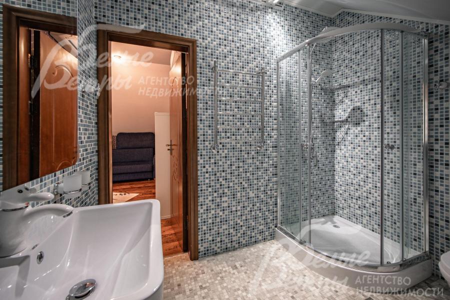 Общий санузел с душевой